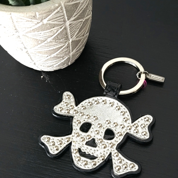 Coach Skull Keychain with Studs - Picture 1 of 5